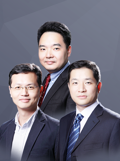 黄轩、郑佳鹏、张华（上海长海医院、厦门大学附属东南医院、福建医科大学附属协和医院）