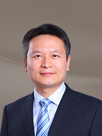 符培亮（上海长征医院）