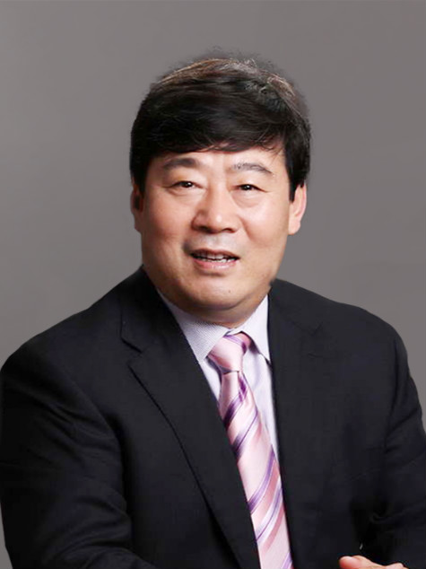 张堃