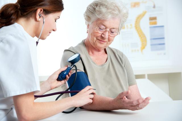 老年性高血压的临床诊疗，专家这样建议！
