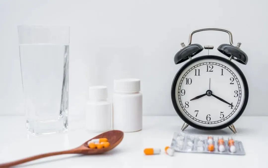 降压药中的地平与沙坦，哪个更好，两者可以一起吃吗？