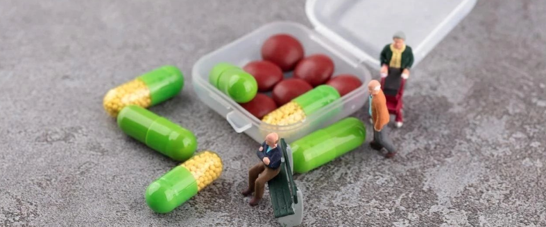 低密度1.4了，5mg的瑞舒伐他汀，能不能继续减半？