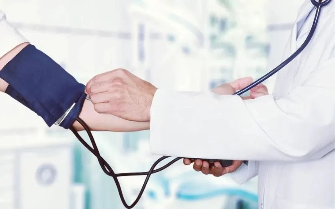 降压药中的地平与沙坦,哪个更好,两者可以一起吃吗?