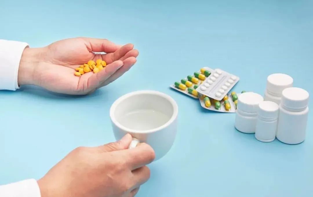 降压药中的地平与沙坦,哪个更好,两者可以一起吃吗?