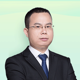 左伟